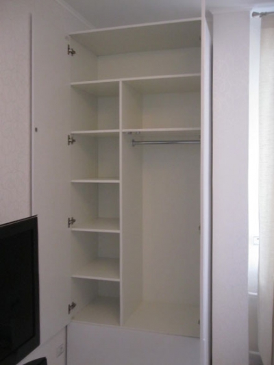 Шкафы для одежды с ящиками