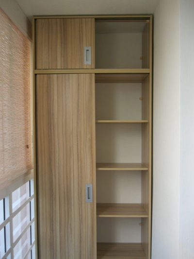 Шкаф на балкон